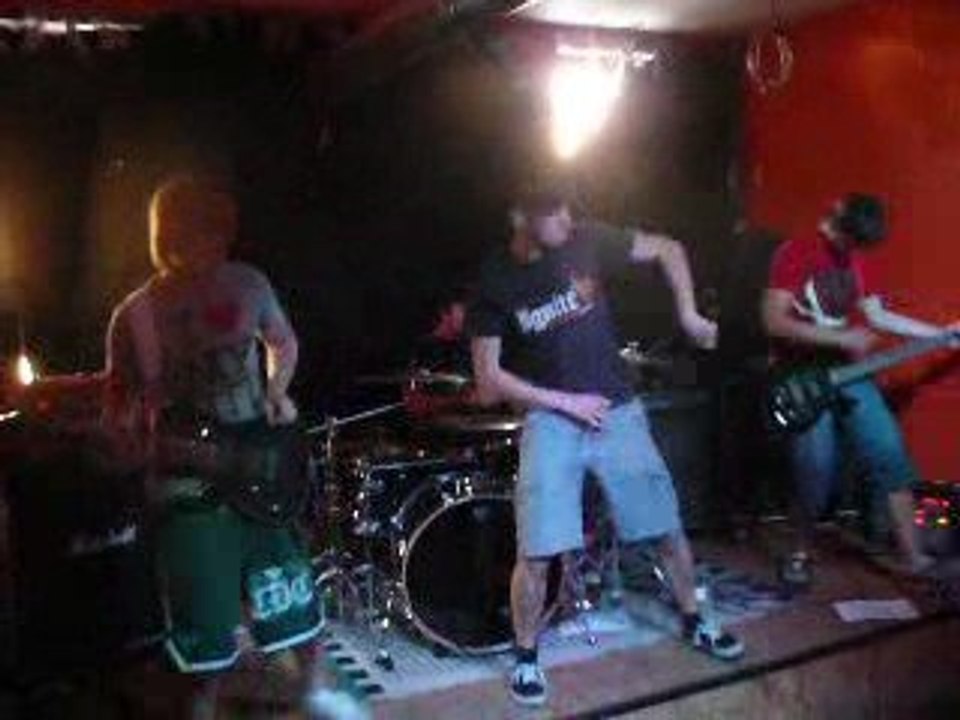 Fields On Fire @ Room 66, Leuven [22.08.09]