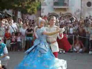 Parade Disneyland les princesses