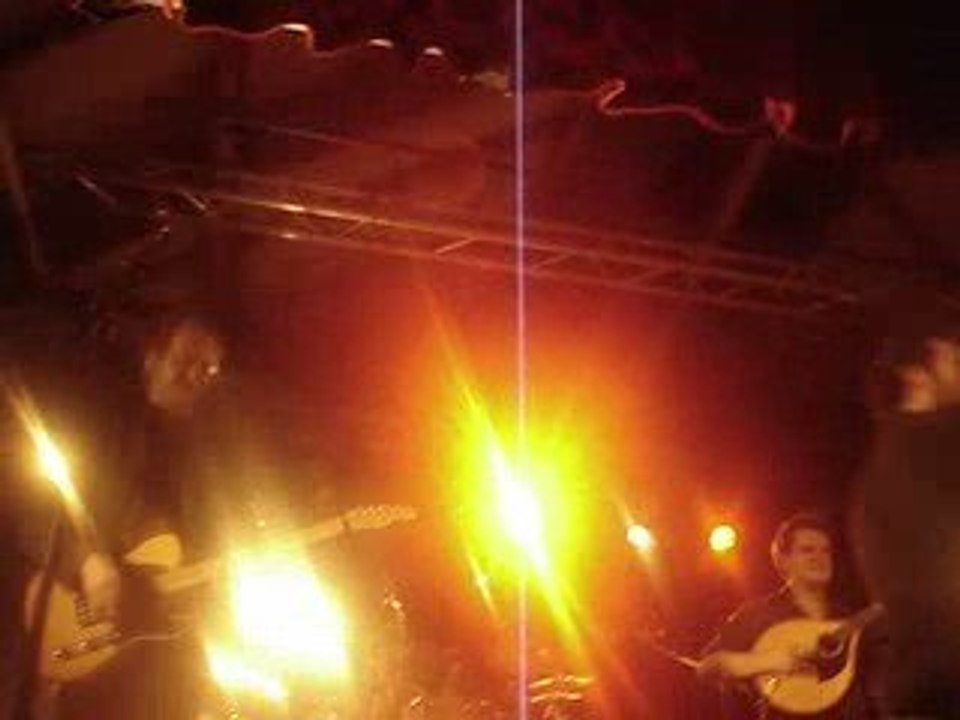 SI L'IDEE NOUS ENCHANTE - DEBOUT SUR LE ZINC