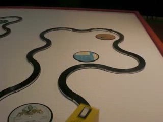 レコードのレールを走る列車は鳴る