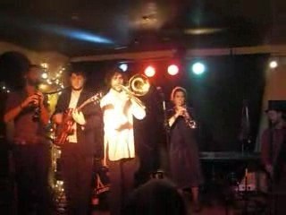 Le P'tit Bazar {Le cortège} @ Moulin Fantôme [TUBIZE]