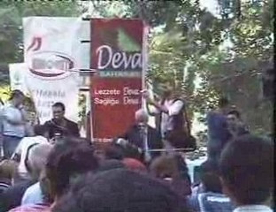 Hasan&Bülent&Cankat Erdoğan olanlardan haberi yok