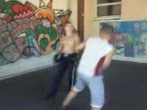 Moi(Jogging) Contre Kevin boxe anglaise