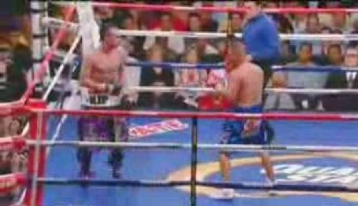 unifiedchamp.com Paulie Malignaggivs Juand Diaz_clip2