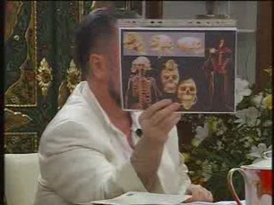 ADNAN OKTAR'IN KANAL35 İZMİR RÖPORTAJI (16/08/2009)- 15
