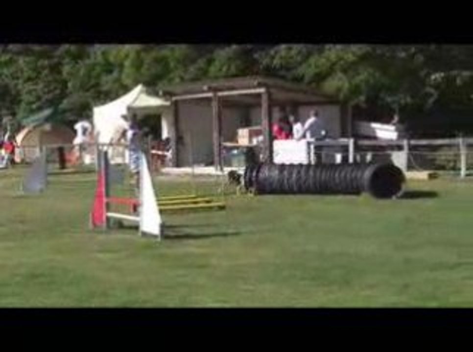 Cayenne Open Agility Oyrières 23/08/2009