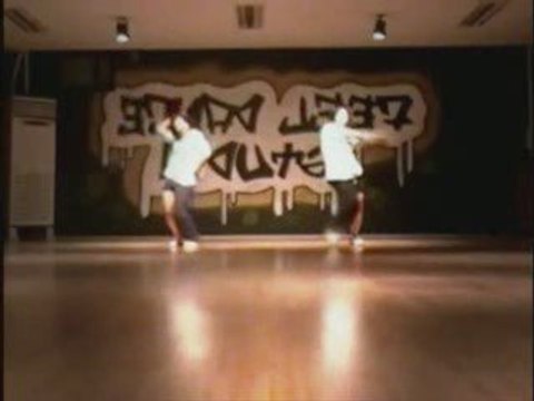 Chae Yeon - Shake dance steps