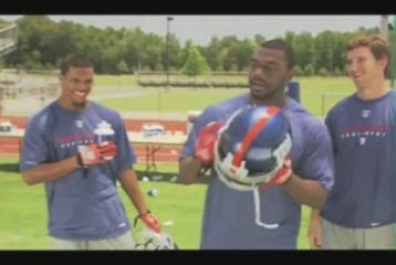 Reebok Training Camp: NY Giants "Autograph"