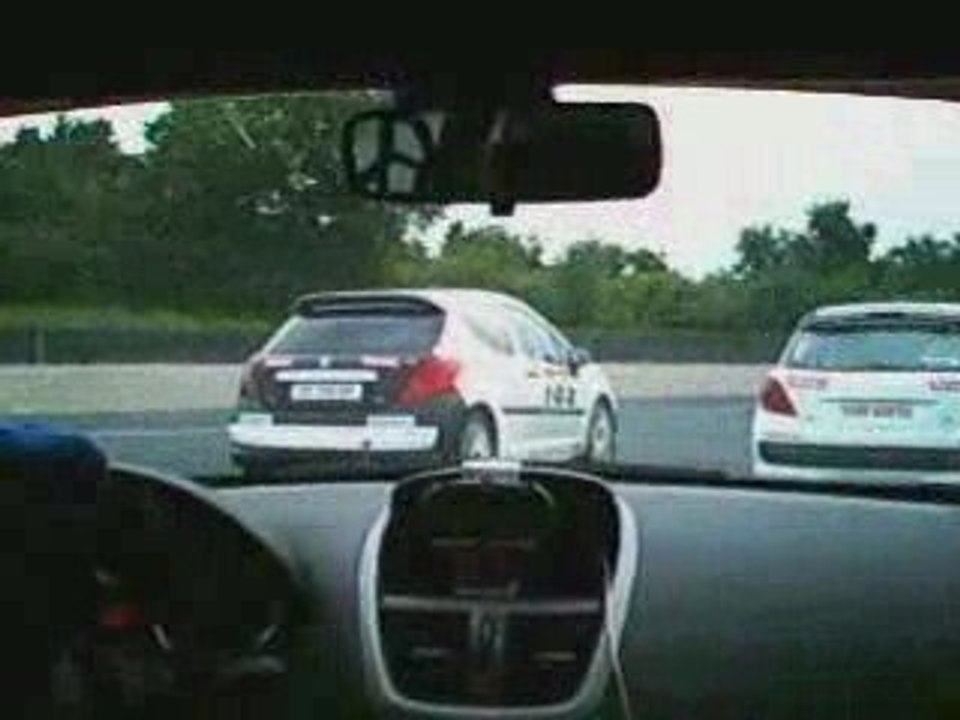 Rencontres Peugeot Sport 2009 - Depart Val de Vienne - tour1