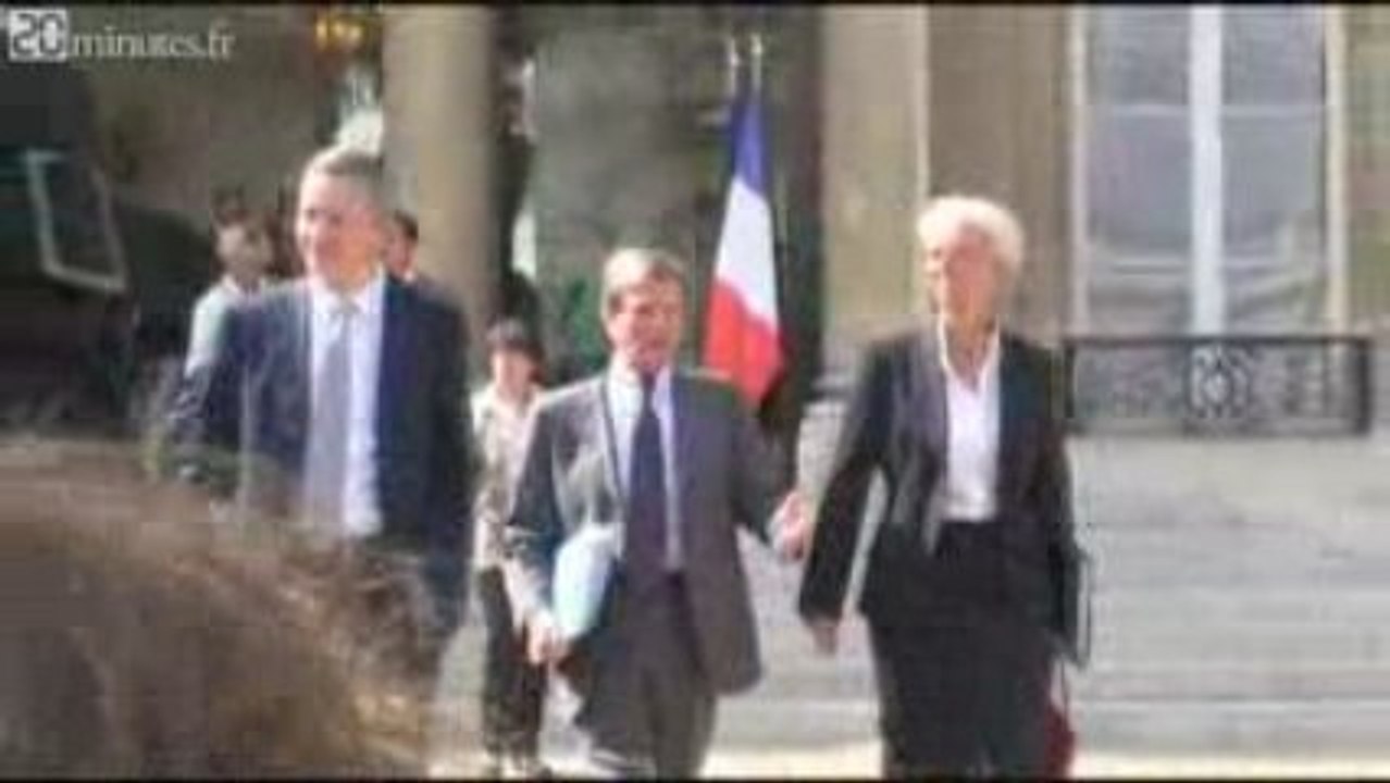 Le premier Conseil des ministres, le 25 août 2009