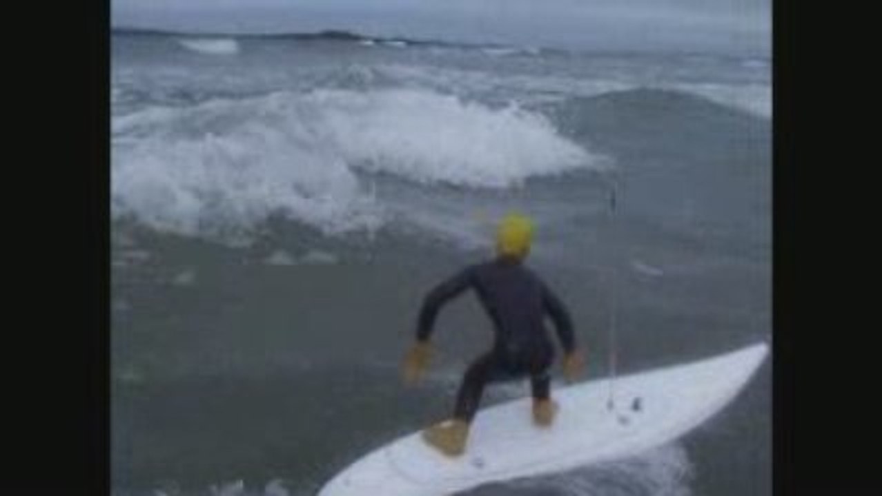 The DUDE Kyosho RC-Surfer