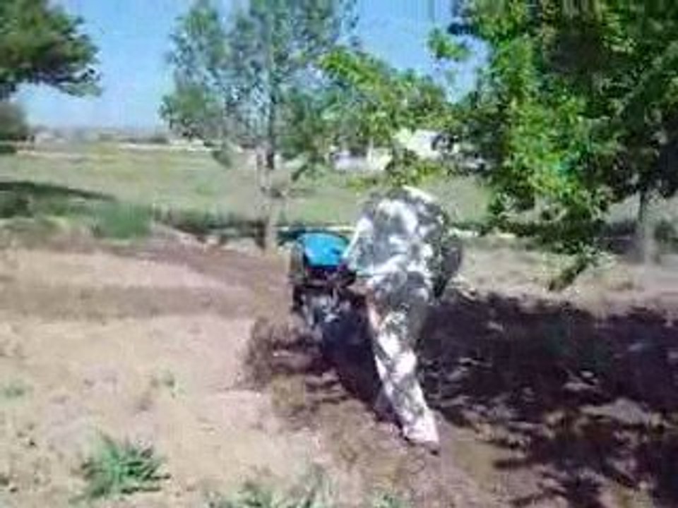 Sarıhıdır Köyü... Efendilerrr ''Köylü Milletin Kölesidir.''