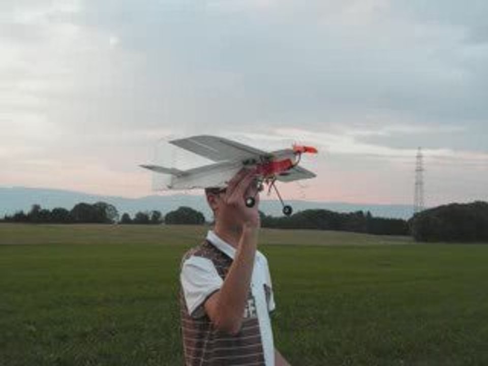 Le Toon 3D - Petit avion fait maison