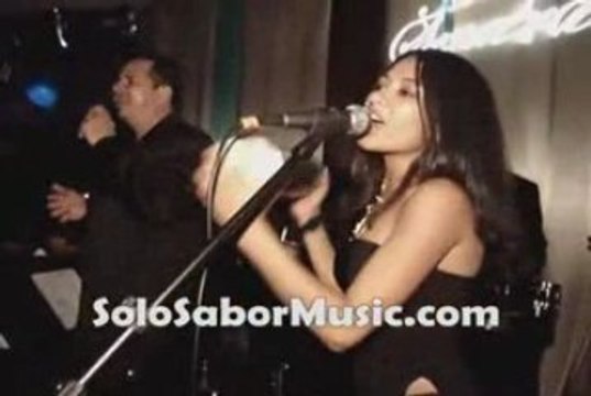 Cumbia Band - La Pollera Colorada