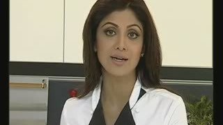 Shilpa Shetty - Buys 33% Stake In V8 Gourmet Group 6