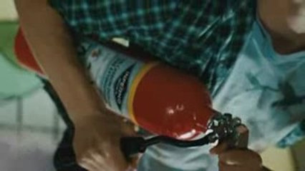 Aliens in the Attic - Clip Anti Gravity