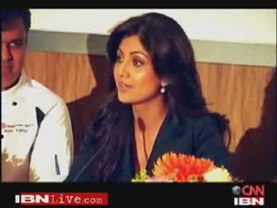 Shilpa Shetty - Buys 33% Stake In V8 Gourmet Group 7