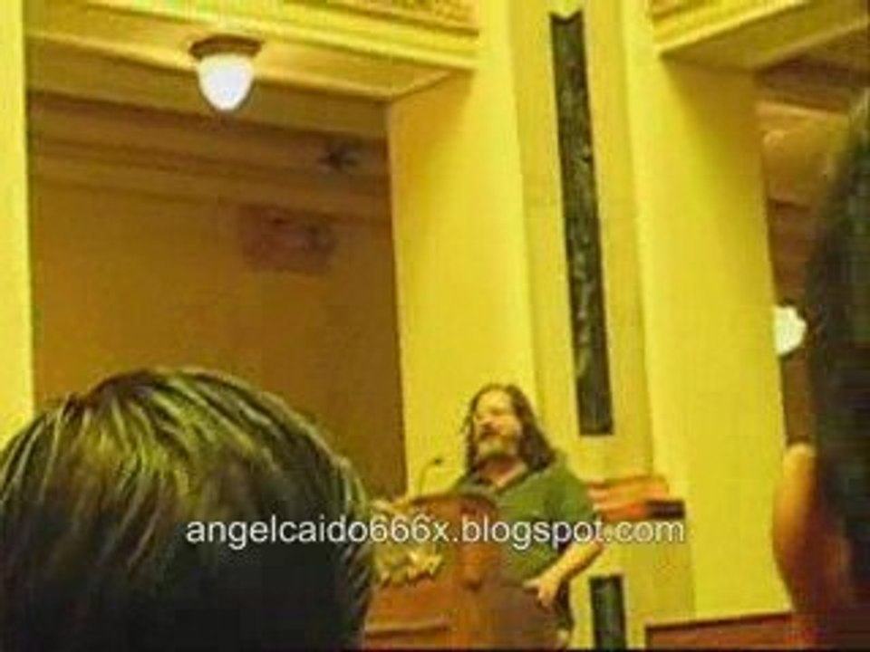 Conferencia Richard Stallman en Bolivia sobre Patentes 2