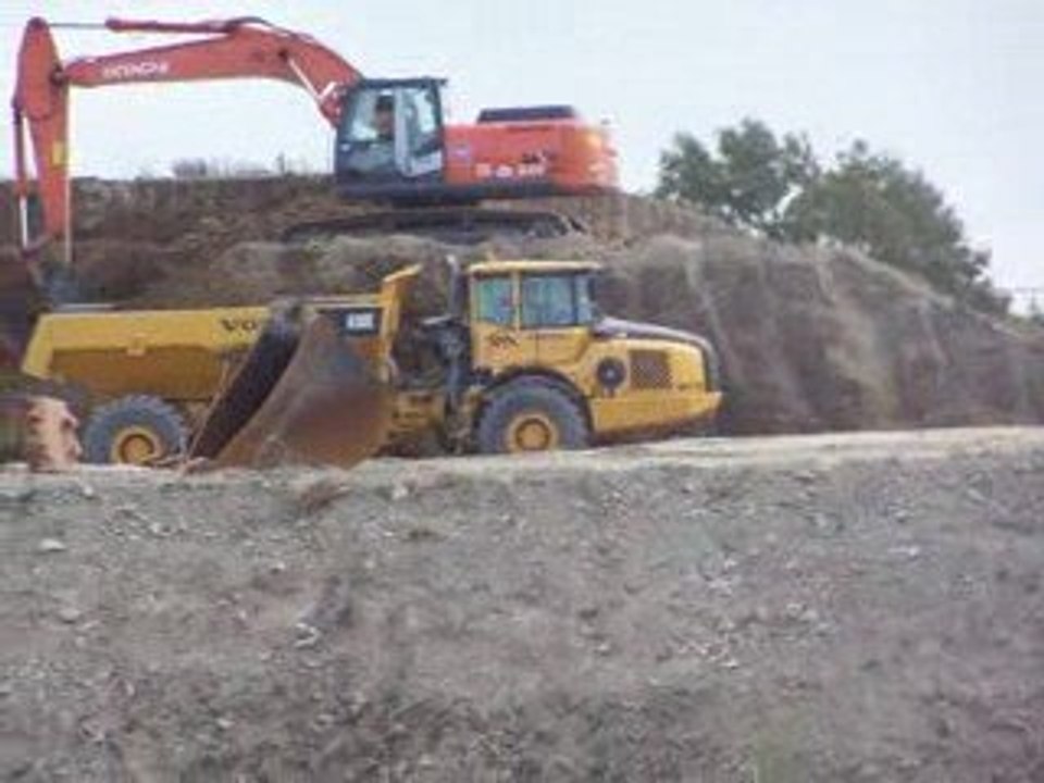 Hitachi 250 + A30E