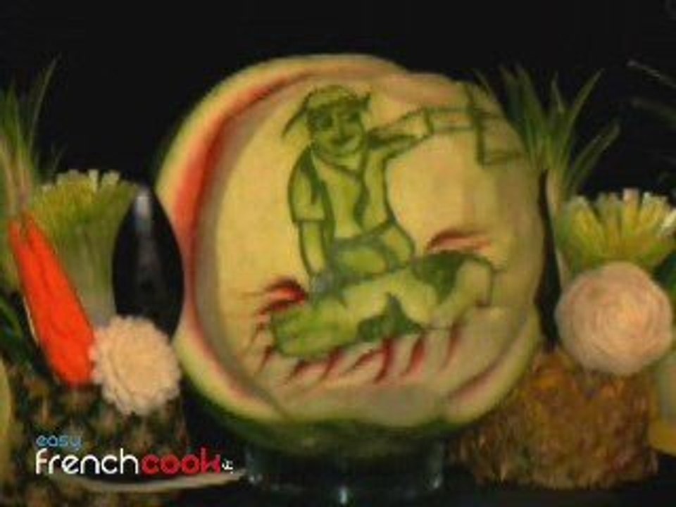 Sculpture sur fruits et légumes