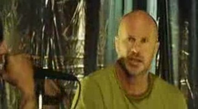 Red Hot Chili Peppers desecration smile ( by sefa döner)