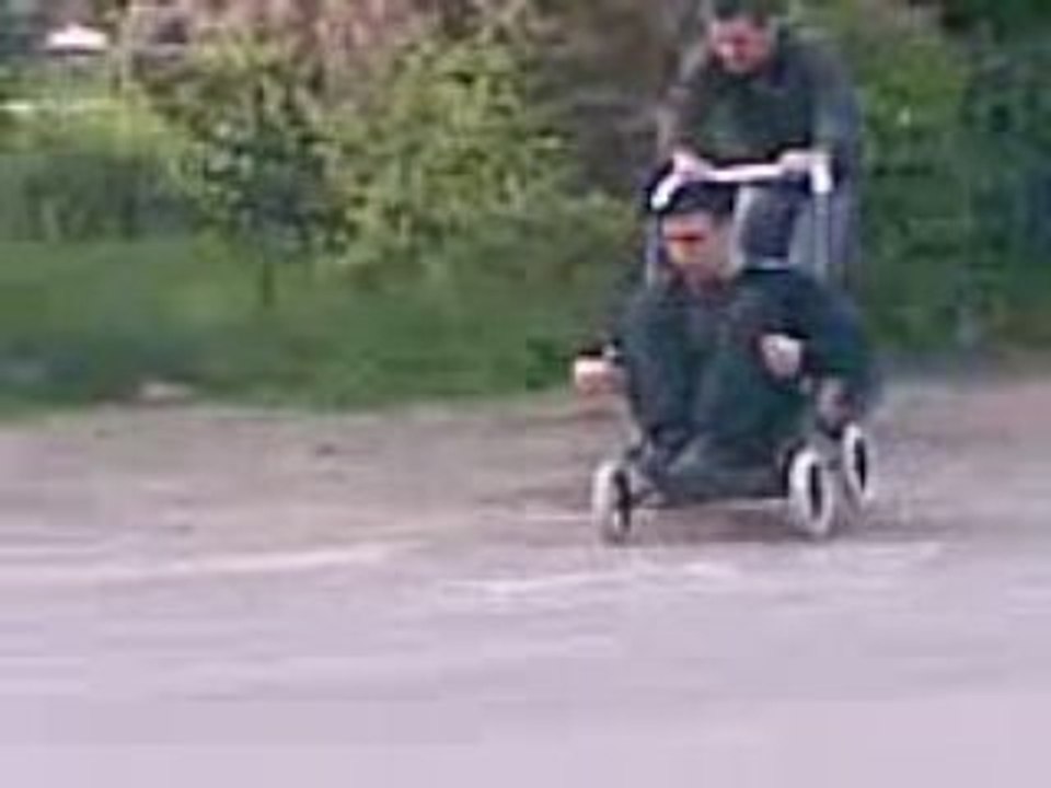 Un petit tour en pousette