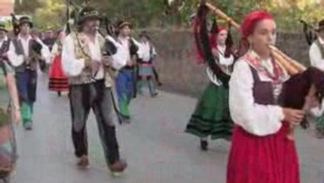 Colindres Bagpipe Parade