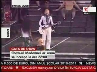 Madonna Prepare Show in Bucharest - RealitateaTV.17.38.PM