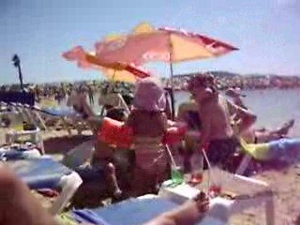 17 aout 08 plage mourillon cousin