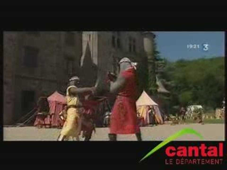 Les Médiévales du Château de Pesteils à Polminhac (Cantal)