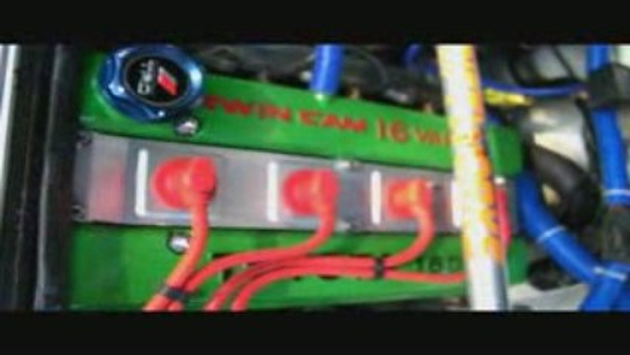 French AE86 Day's ... old Toyota Trueno/Levin and more ...