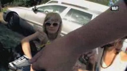 FESTIWAF! DOUR 01 - WAF! MARQUE SON TERRITOIRE