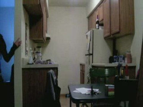 Régis fait peur à sa copine