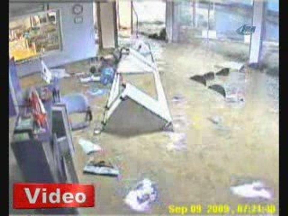 Bir dünya devinin sele teslim oluşu ( Vodafone İkitelli DC)