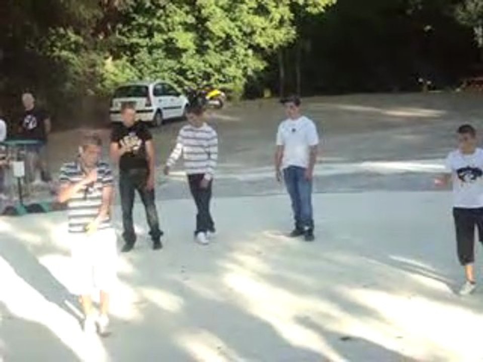 Freestyle- AK33 Exis Lorenzo Mr dkr - Concert