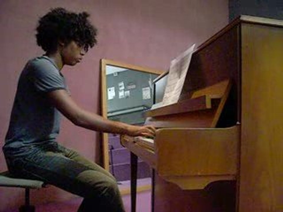 Dans le hall du roi des montagne-Edvard GRIEG