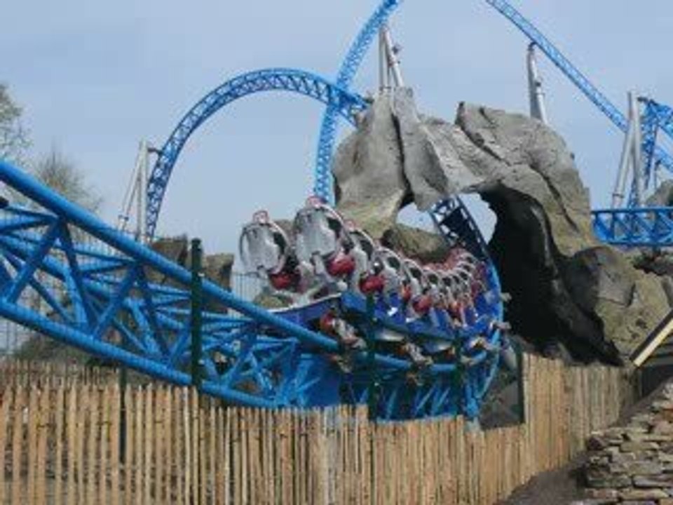 Montage Blue Fire à Europa park