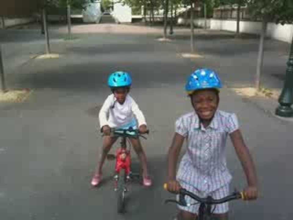Fabienne vélo à 2 roues pour la 1er fois