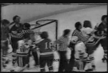 Bob Nystrom vs Ed Van Impe FLYERS vs ISLANDERS HAIRPULLING