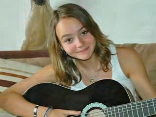 Moi sous tous mes angles et mon entourage