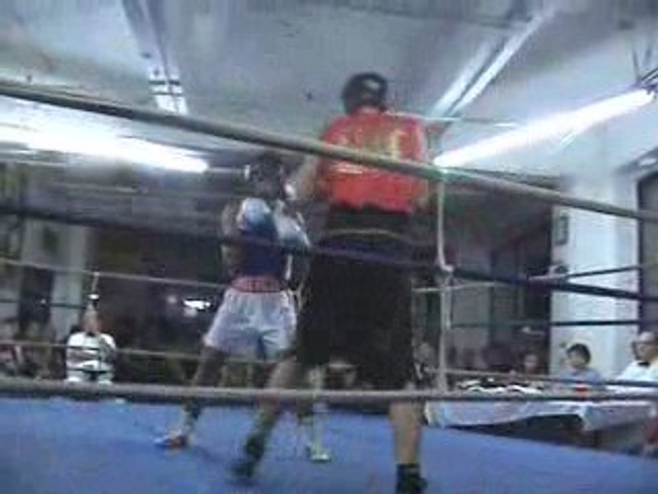 Boxe amateur 75 kg premier combat (Montréal)