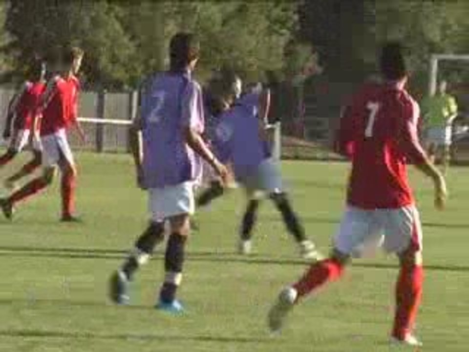 Hugo / match à nimes / Qualité moyenne 320:240
