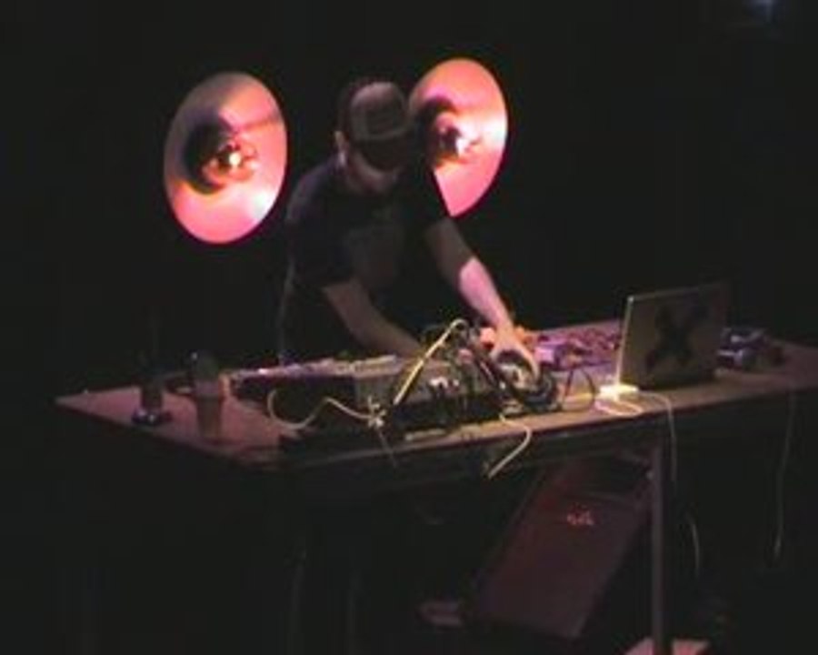 Festival Teriaki 2009 Computer Truck Performers part. 1