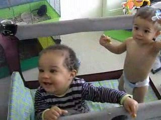 Manoah et Wael et les tetines