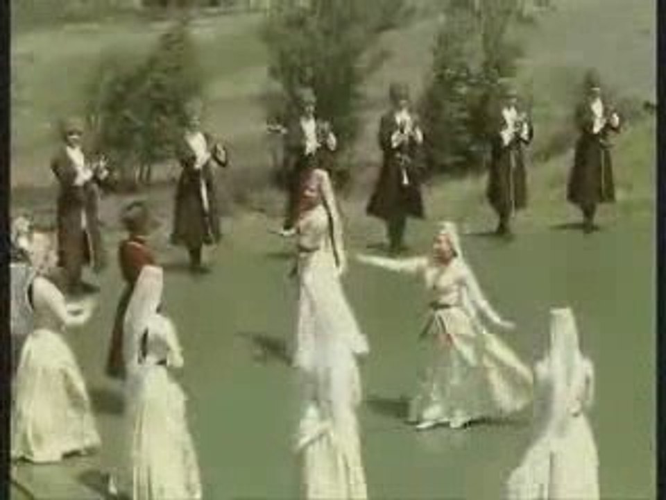 adigha dance