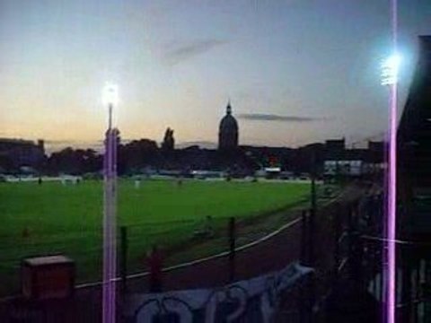 Boulogne Sur Mer-Auxerre 29/08/09 Tu seras jamais seul nous