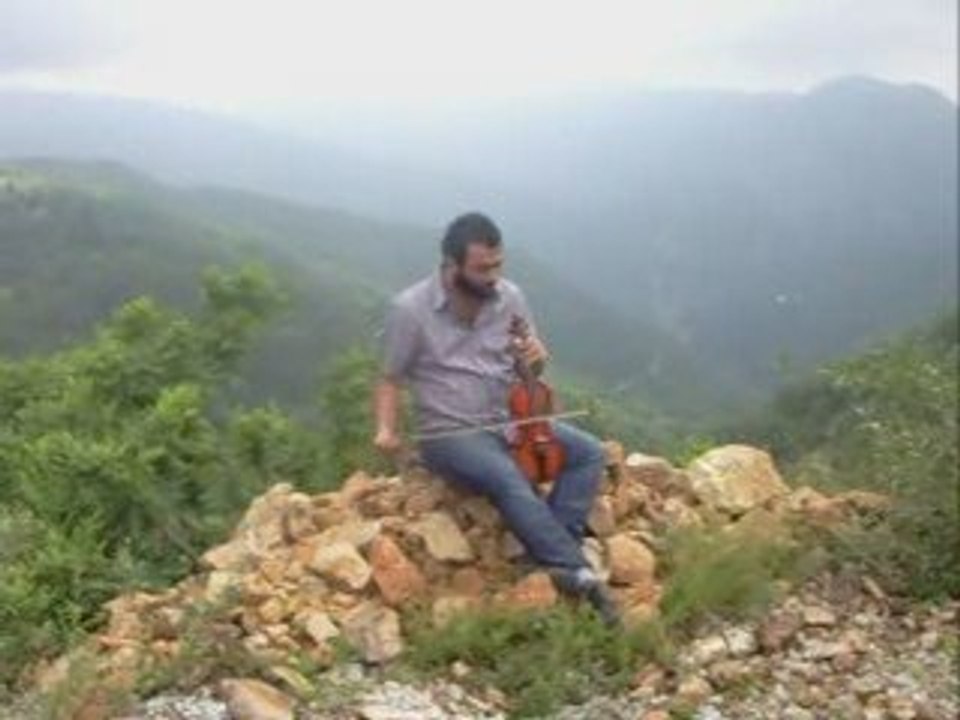 Cankat Erdoğan & Divriği'den Çıkan Yolcu Treni