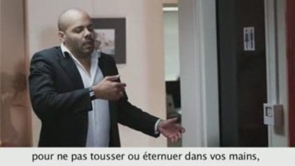 se-couvrir-la-bouche-et-le-nez-grippeA