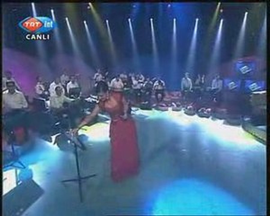 (Sevcan Orhan) Yaz beni yarim yarim