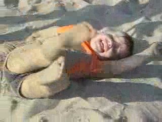 Malo se roule dans le sable 2009